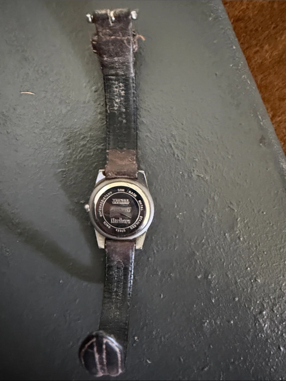 Wenger Marlboro Unisex Watch - Leather Strap, glow Dial